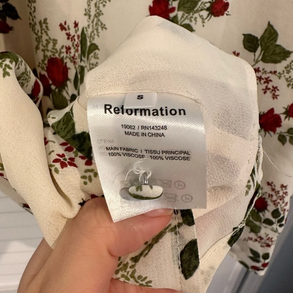 Reformation Jourdan dress size 4 - Picture 5 of 8